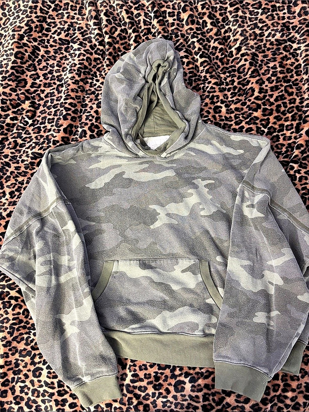 Lucky Brand Camo Pullover Hoodie in Gray & Green Size XXL